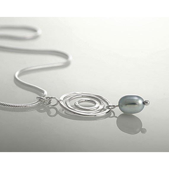 Infinity Circle Pearl Necklace